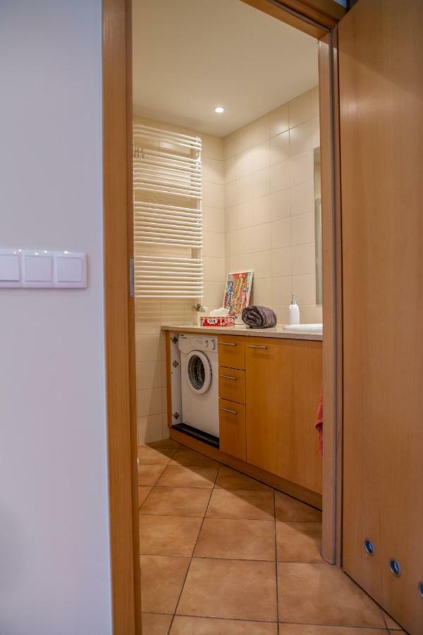 Apartament New Praga Near To Metro, Free Parking Warschau Exterior foto
