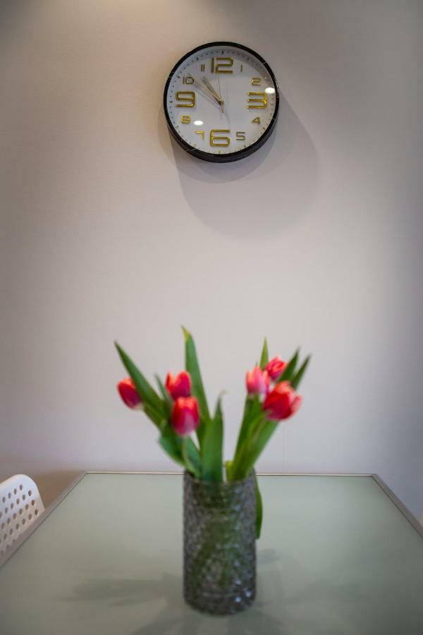Apartament New Praga Near To Metro, Free Parking Warschau Exterior foto